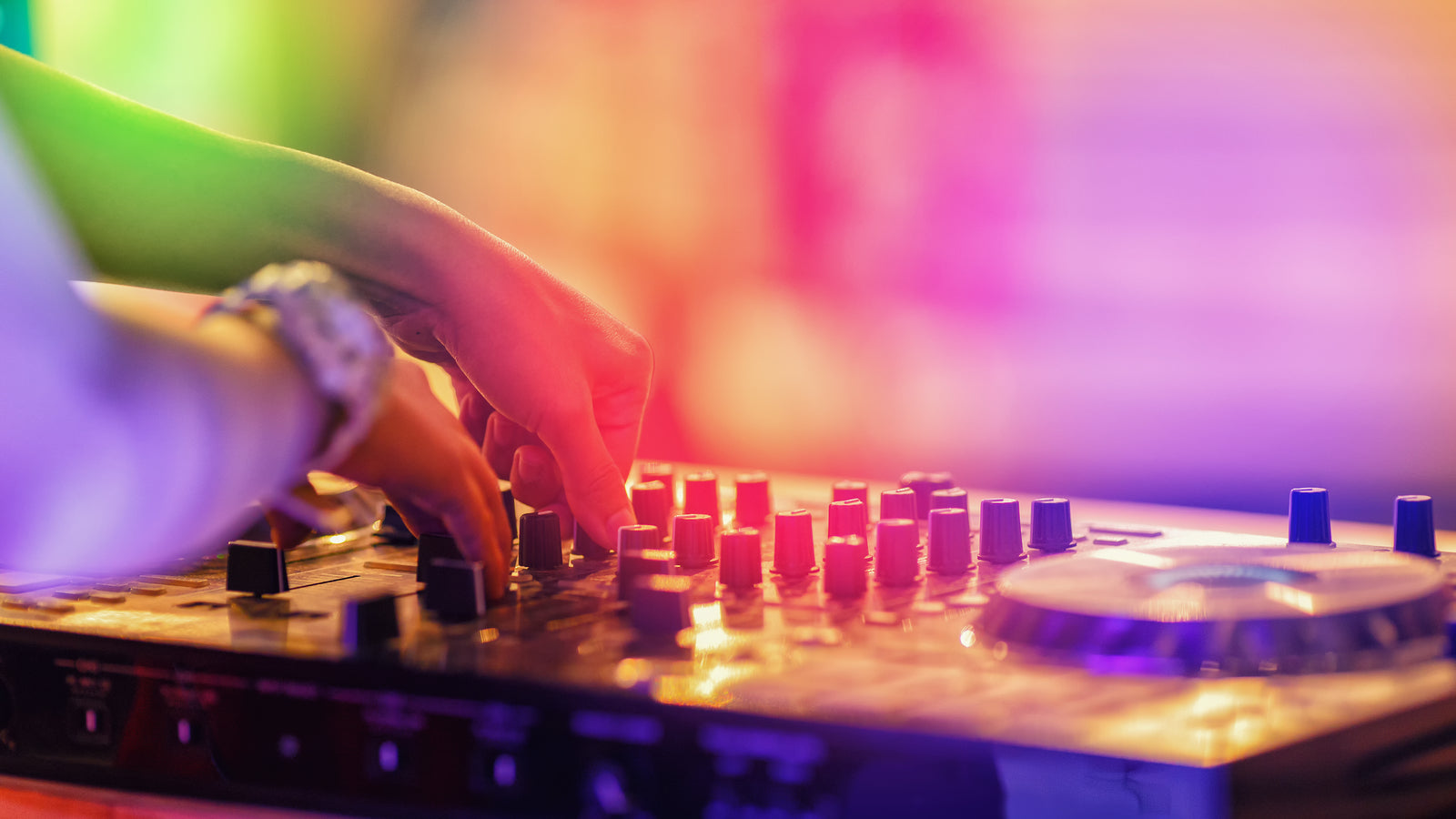 Lighting Setup Guide For Mobile DJs